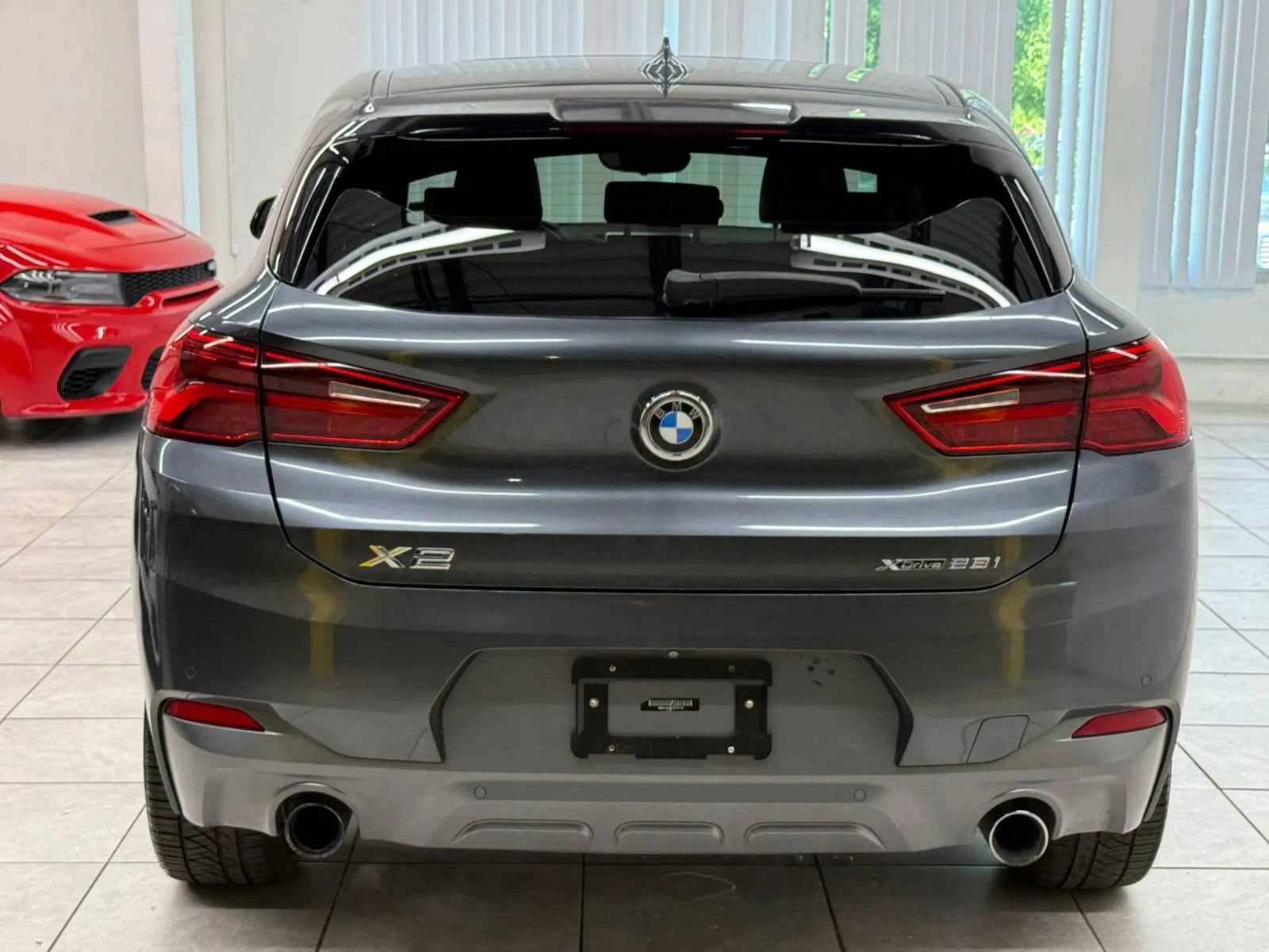 Used 2018 BMW X2 xDrive28i w/ M SportX Package AWD/4WD image 8