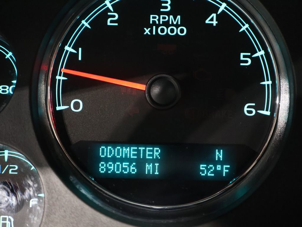 Used 2013 Chevrolet Tahoe LT w/ Luxury Package image 41