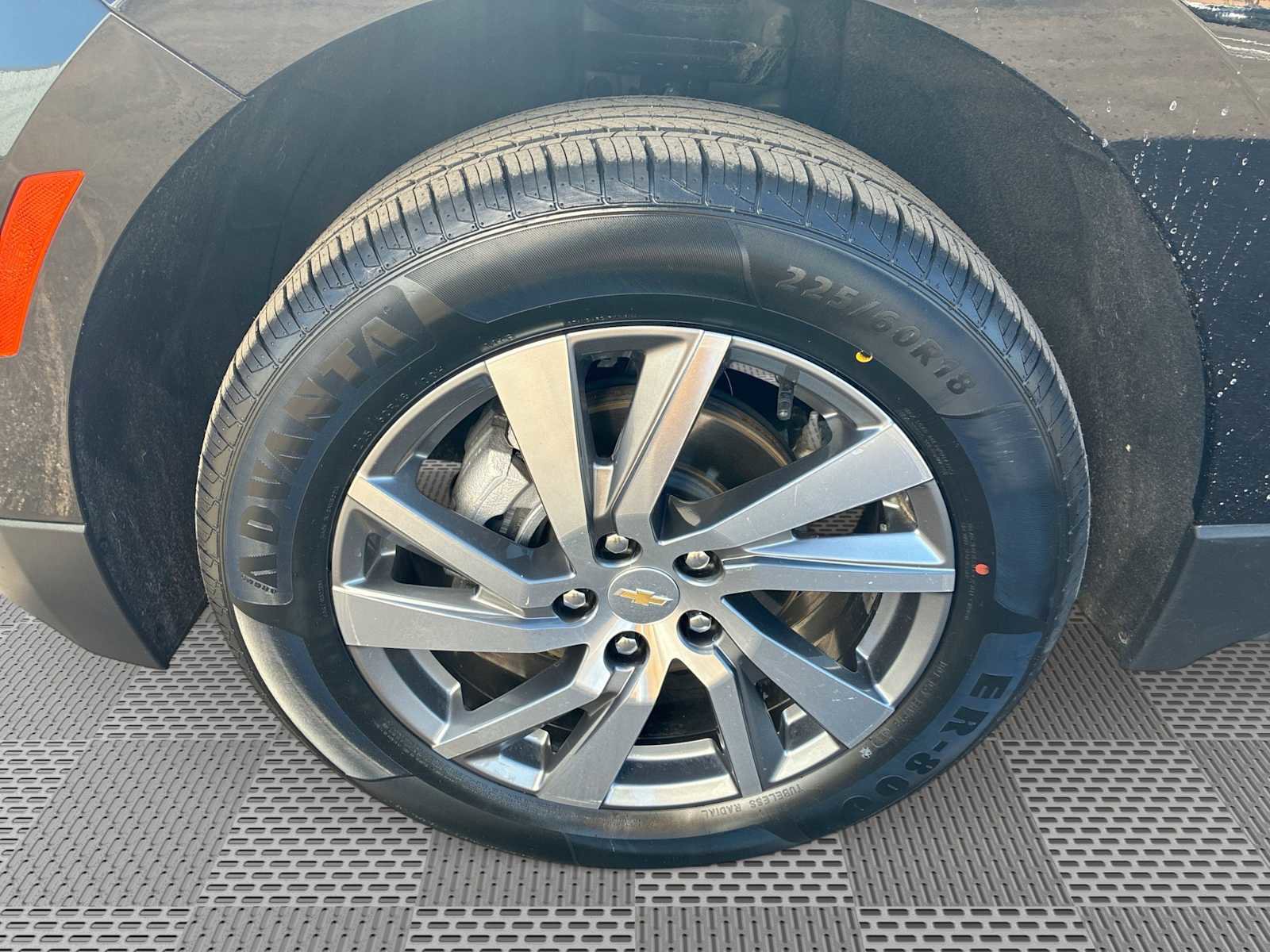 Used 2024 Chevrolet Equinox LT image 32