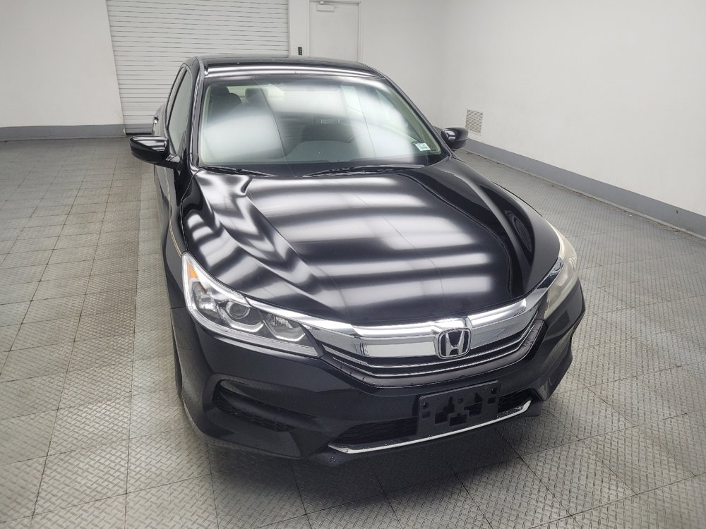 Used 2016 Honda Accord LX image 14