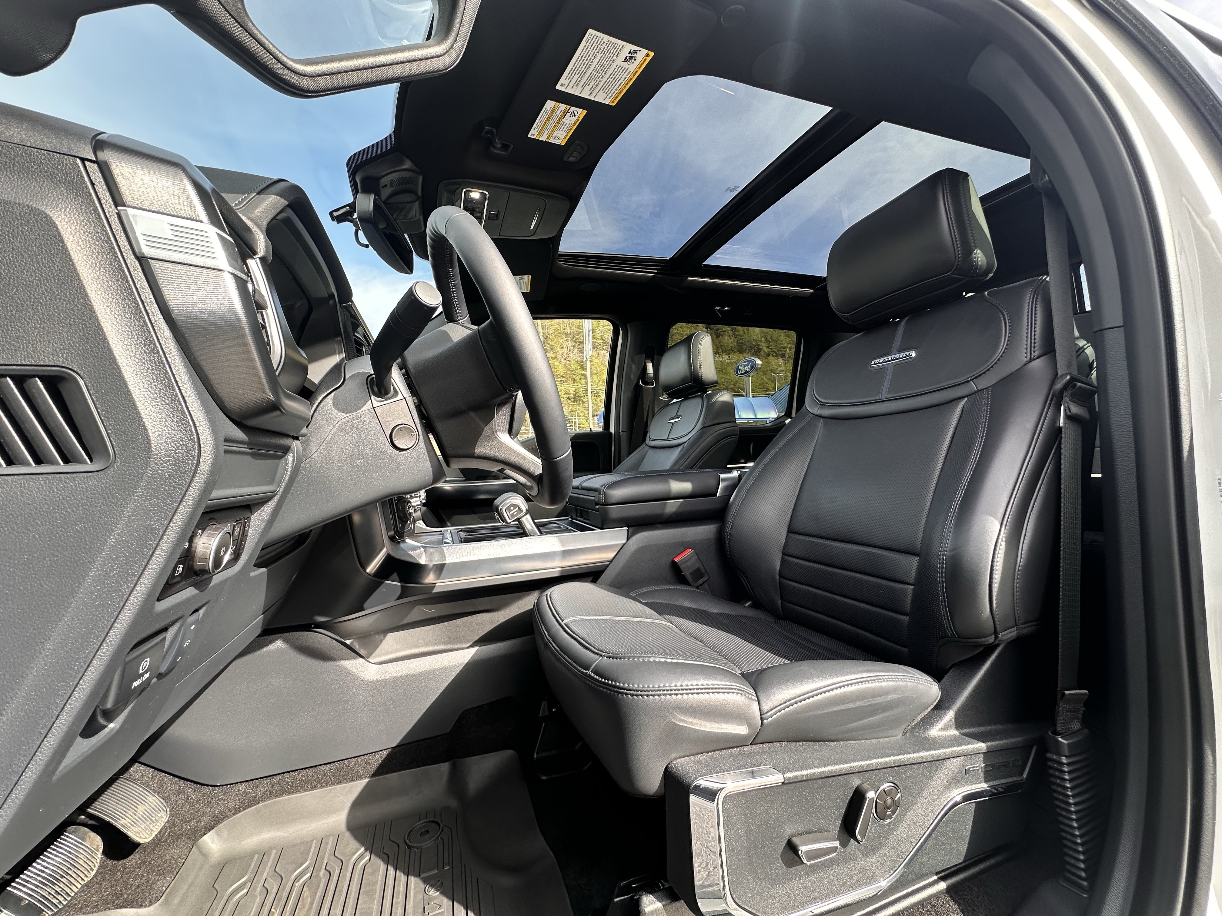New 2025 Ford F150 Platinum w/ Equipment Group 702A High AWD/4WD image 6