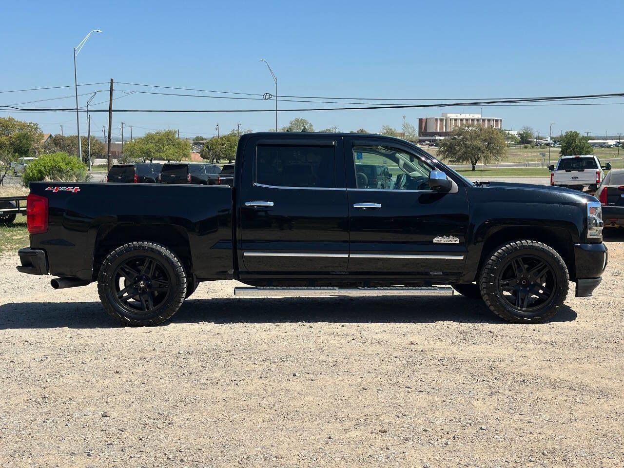 Used 2017 Chevrolet Silverado 1500 High Country image 7