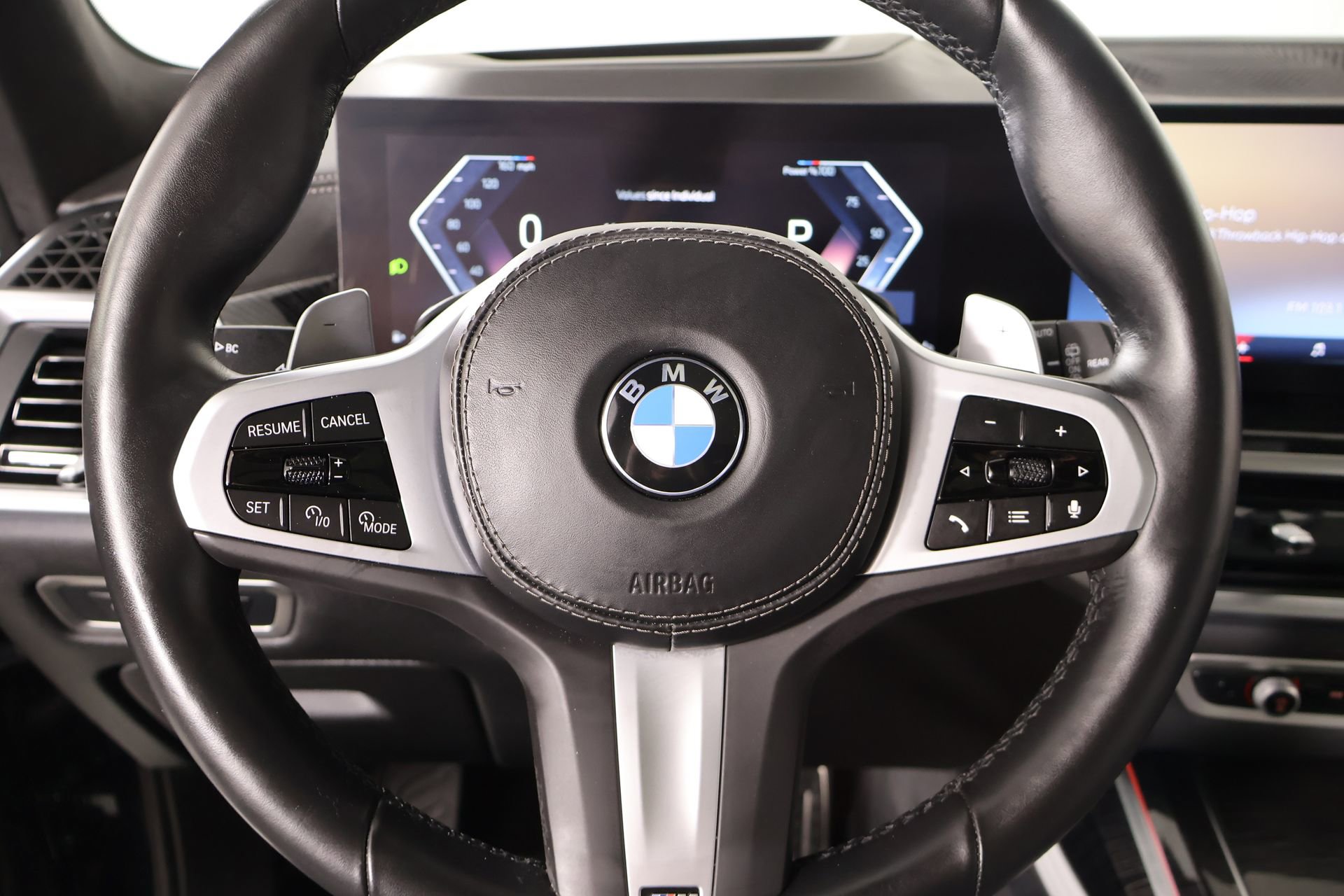 Used 2025 BMW X7 xDrive40i image 3