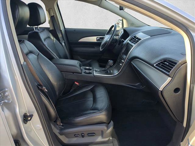 Used 2013 Lincoln MKX AWD image 20