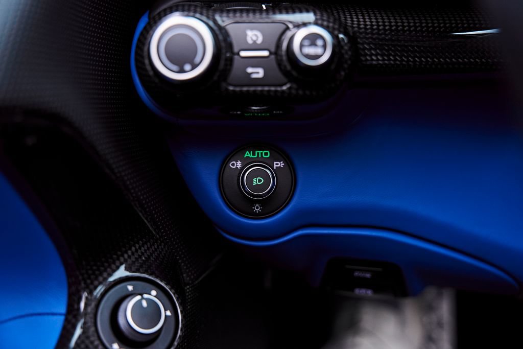 Used 2023 Ferrari 812 GTS RWD image 91