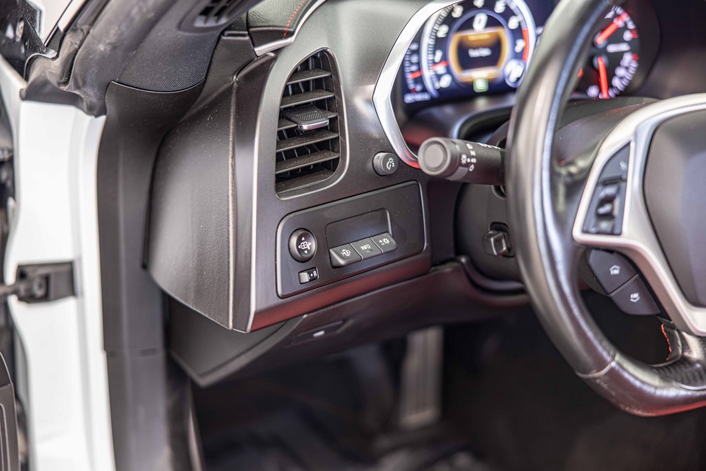 Used 2019 Chevrolet Corvette Z06 w/ Battery Protection Package image 21