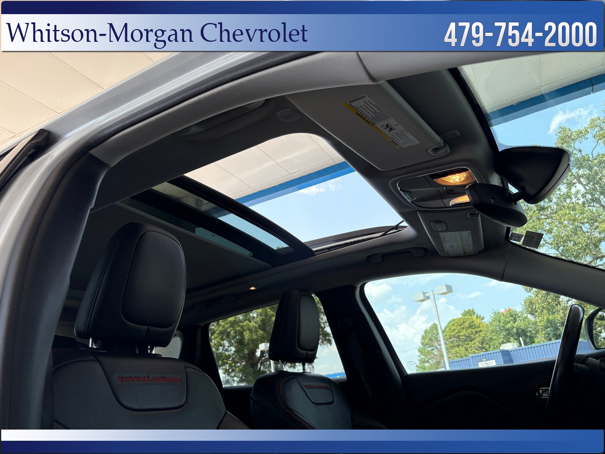 Used 2020 Jeep Cherokee Trailhawk w/ Comfort/Convenience Group AWD/4WD image 35