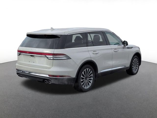 Used 2020 Lincoln Aviator Reserve w/ Elements Package Plus image 3