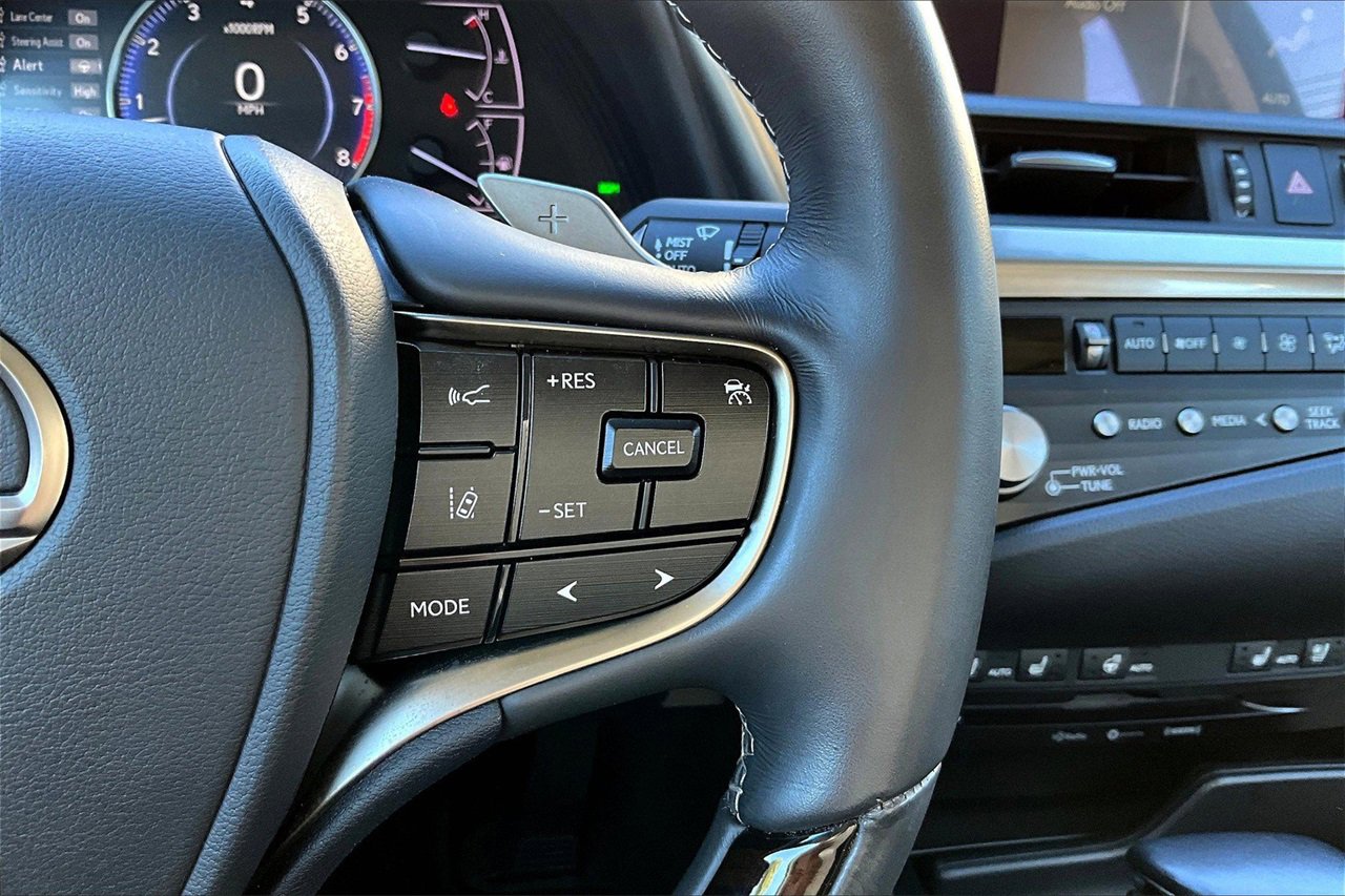 Used 2021 Lexus ES 350 w/ Premium Package image 28