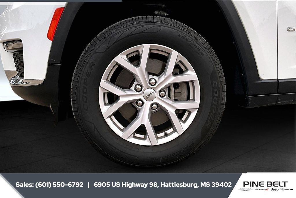 Used 2022 Jeep Grand Cherokee L Limited w/ Trailer Tow Group (B) image 7