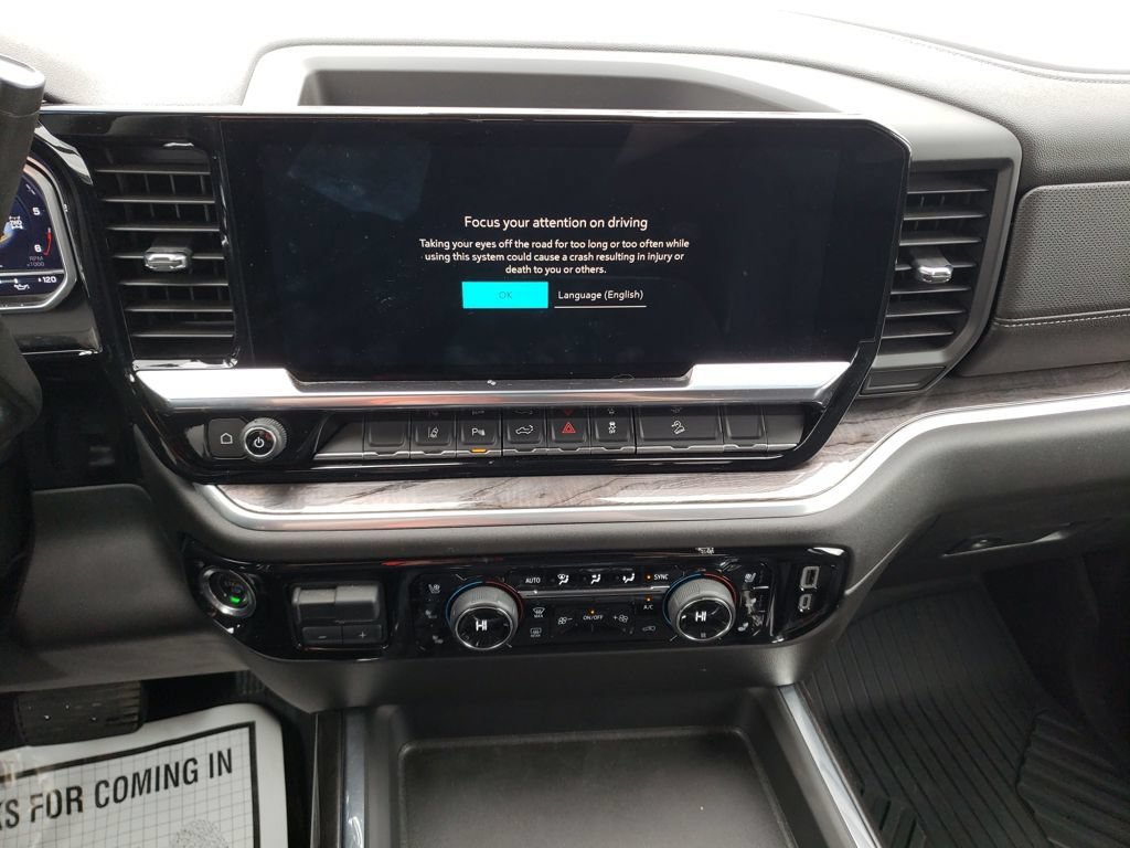 Used 2024 Chevrolet Silverado 2500 LTZ w/ LTZ Premium Package AWD/4WD image 16