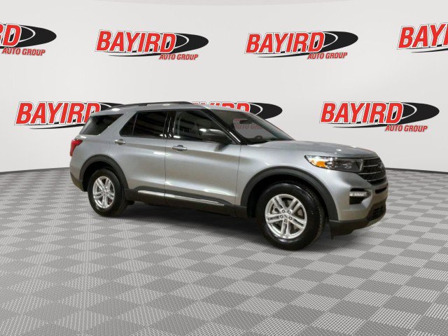 Used 2023 Ford Explorer XLT w/ Equipment Group 202A RWD image 3