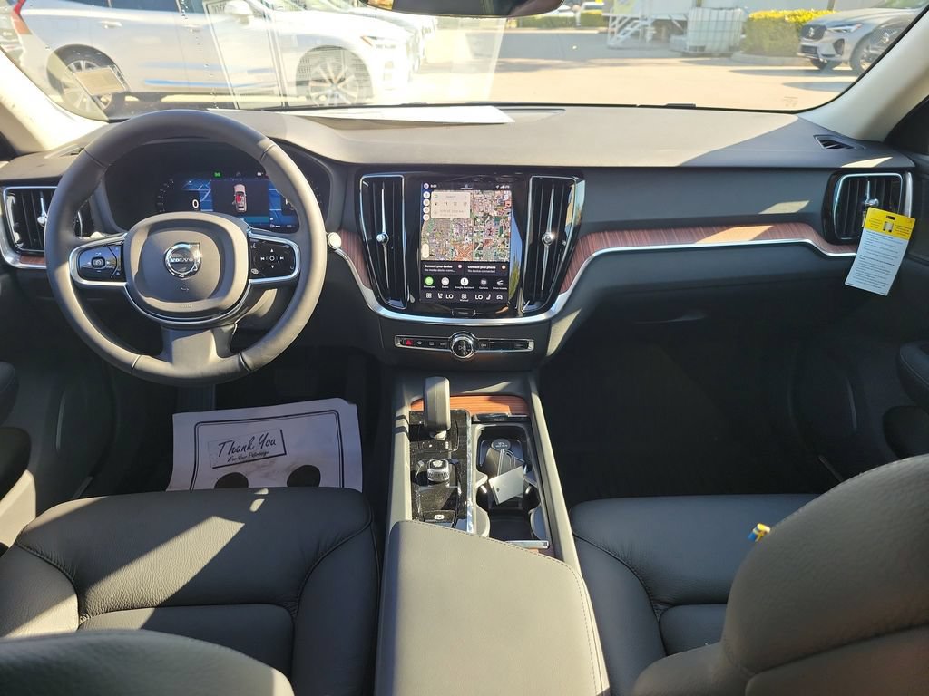 New 2026 Volvo V60 B5 Cross Country Plus w/ Protection Package Premier AWD/4WD image 6