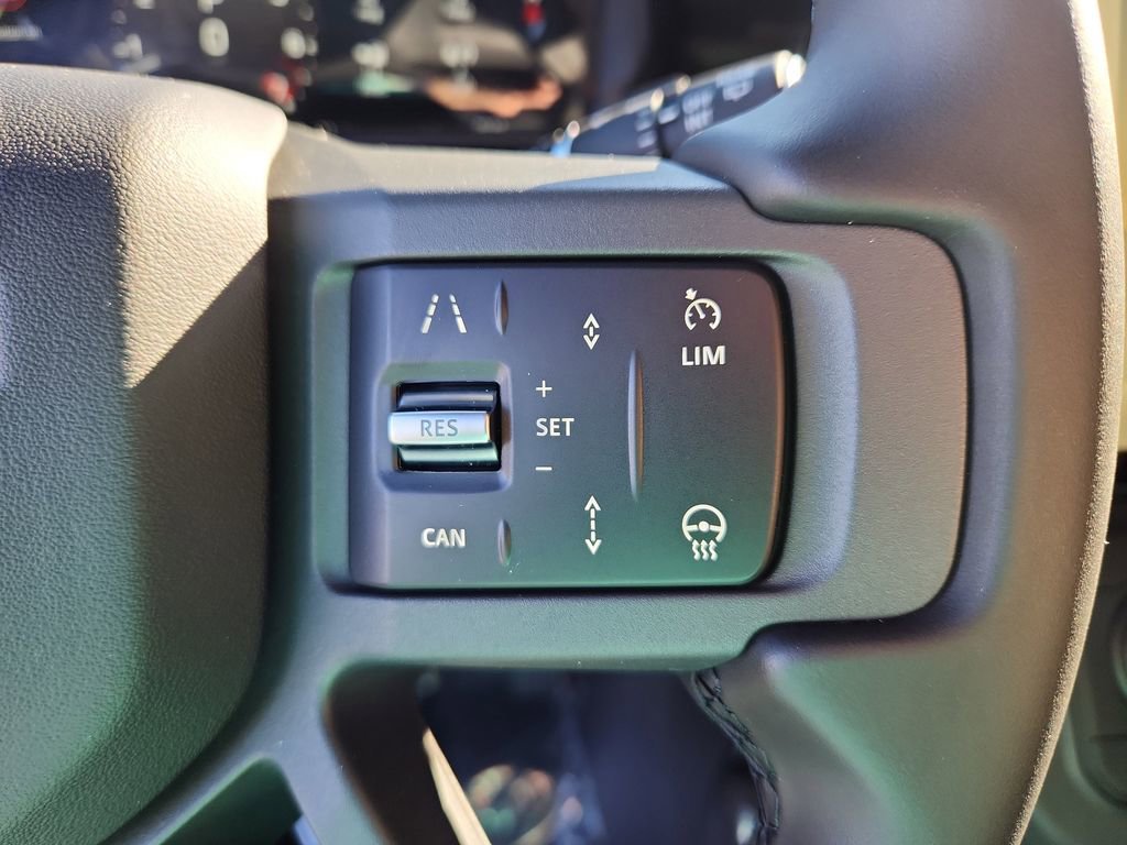 Used 2026 Land Rover Defender 130 S image 18