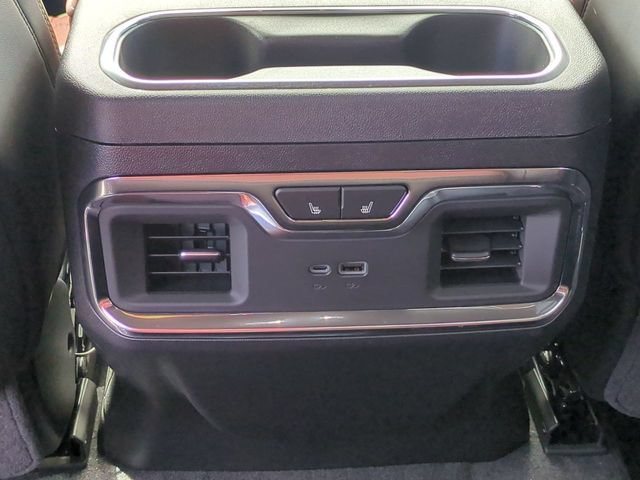 New 2026 GMC Sierra 1500 Denali Ultimate w/ LPO, Black Badging Package AWD/4WD image 22