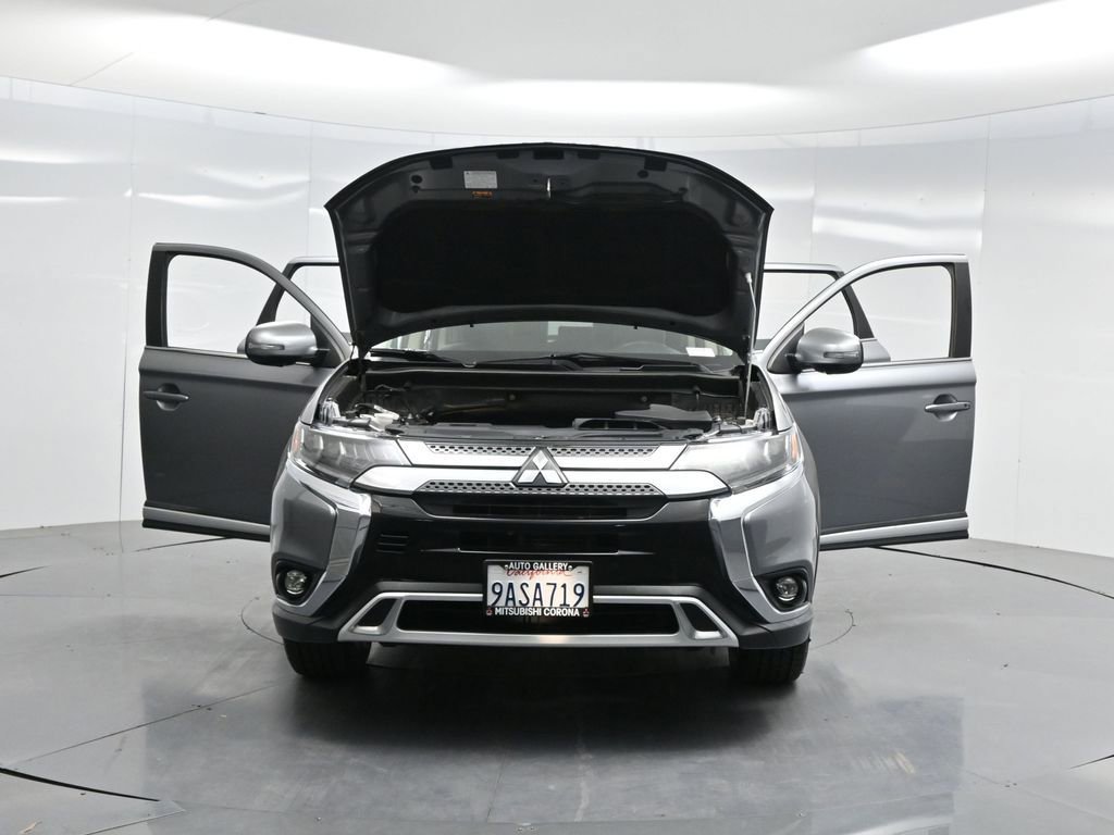 Used 2019 Mitsubishi Outlander SEL image 50