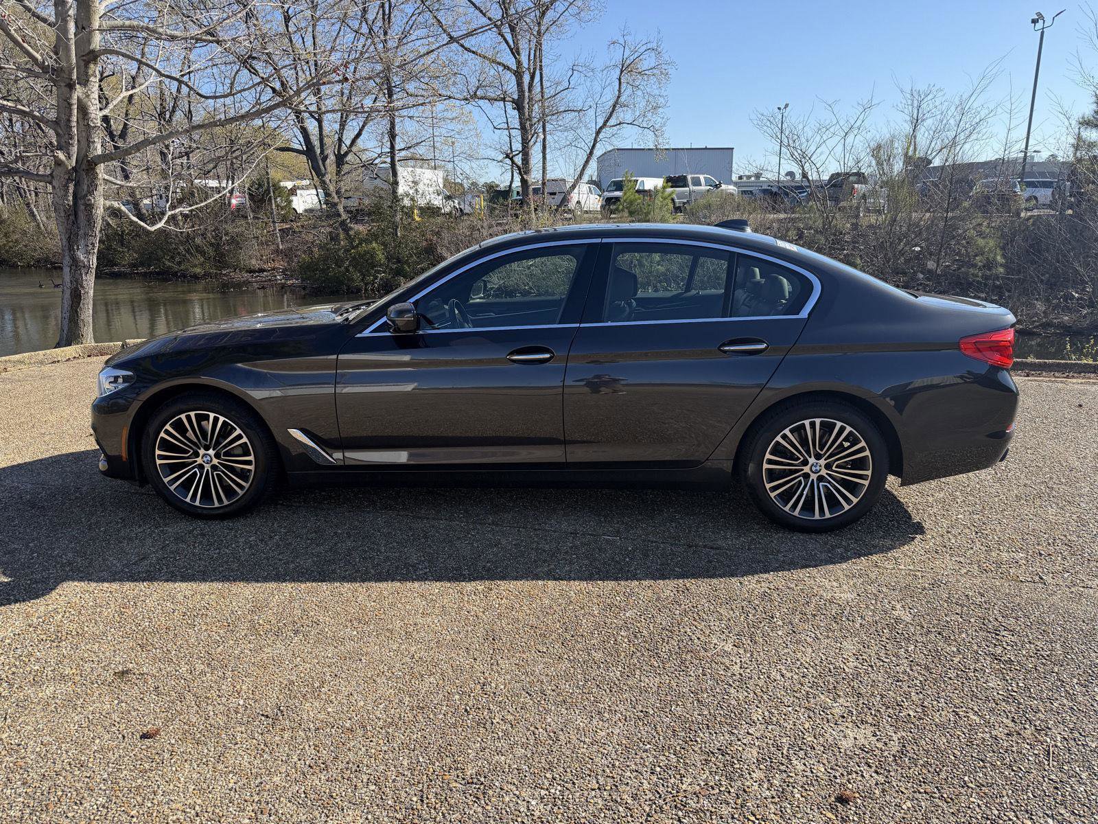 Used 2018 BMW 540i image 6