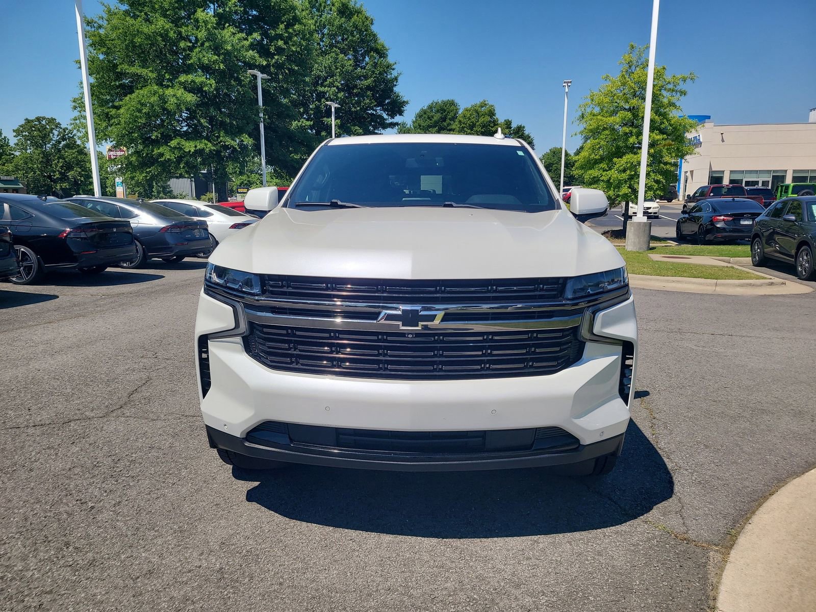 Used 2021 Chevrolet Tahoe RST w/ Luxury Package AWD/4WD image 8
