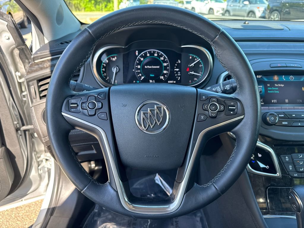 Used 2015 Buick LaCrosse Leather image 23