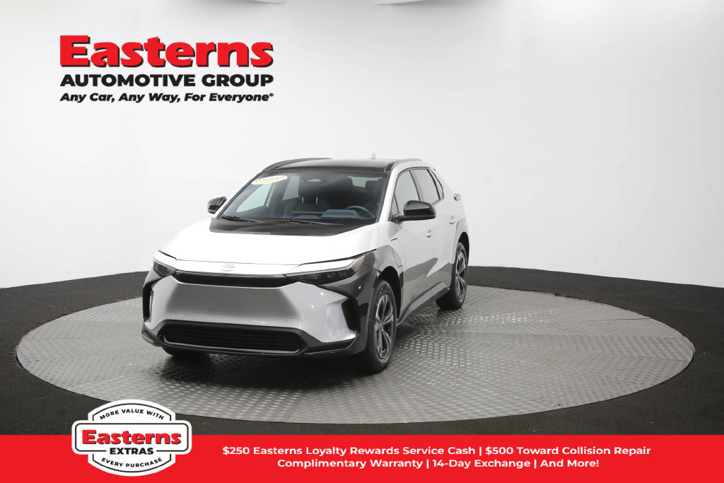 Used 2024 Toyota bZ4X FWD image 57