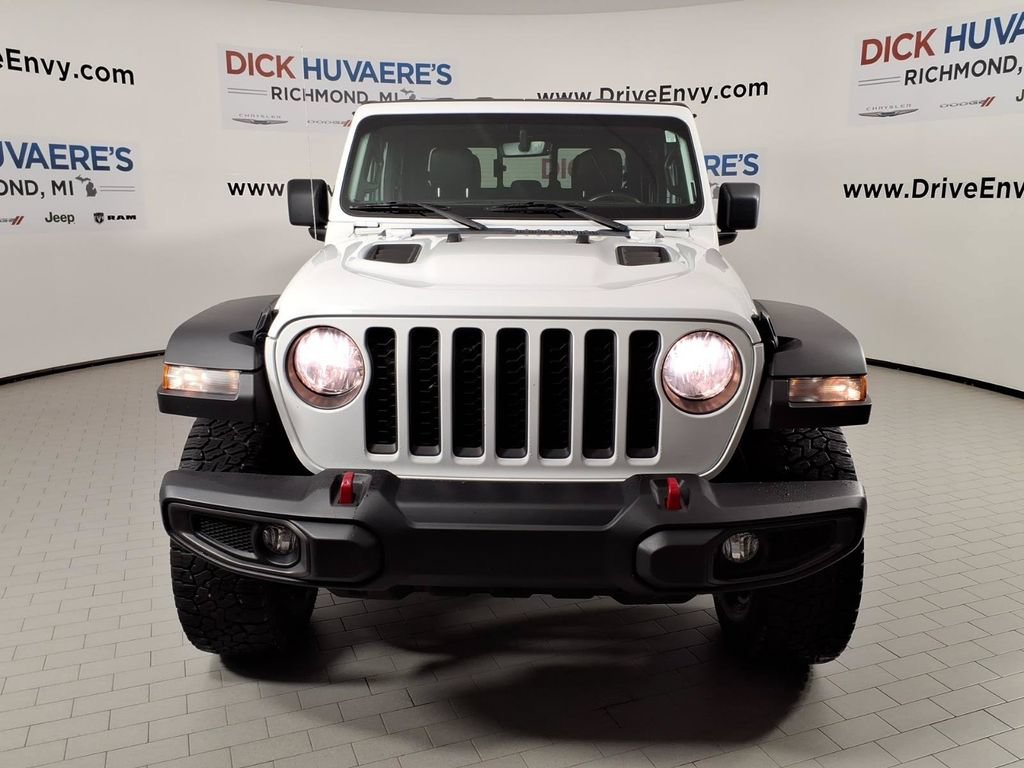Used 2023 Jeep Gladiator Rubicon w/ Cold Weather Group AWD/4WD image 2