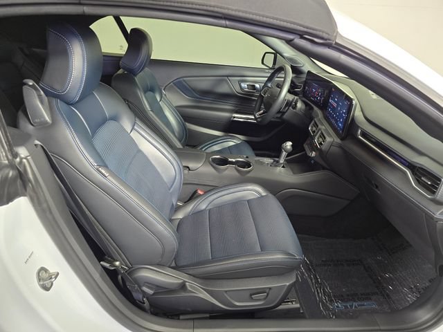 Certified 2025 Ford Mustang GT RWD image 11