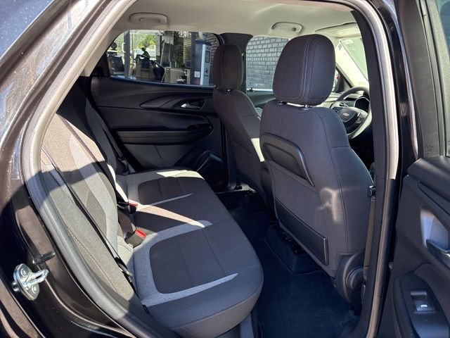 Used 2023 Chevrolet TrailBlazer LT w/ Convenience Package image 36