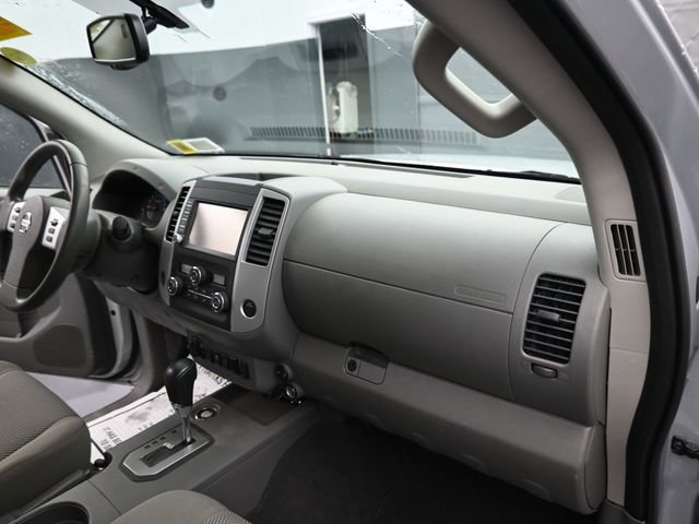 Used 2021 Nissan Frontier SV image 17