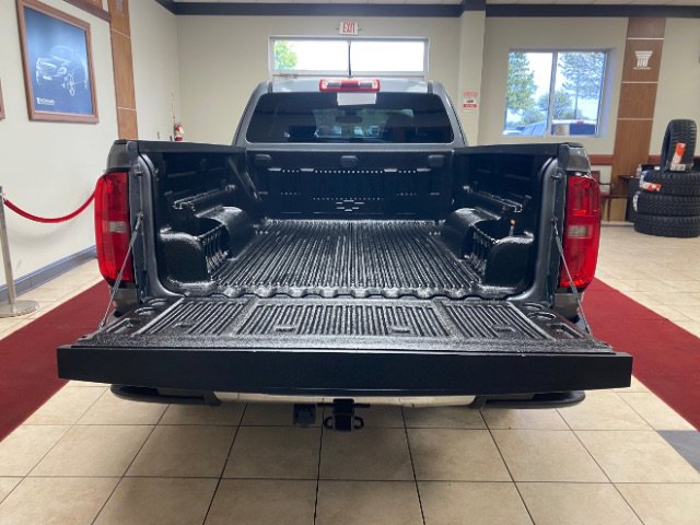 Used 2018 Chevrolet Colorado W/T RWD image 8