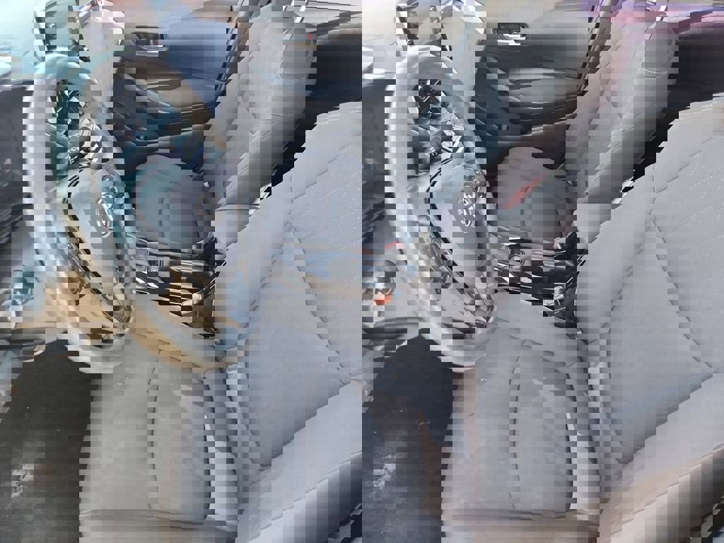 Used 2020 Toyota Corolla LE image 9