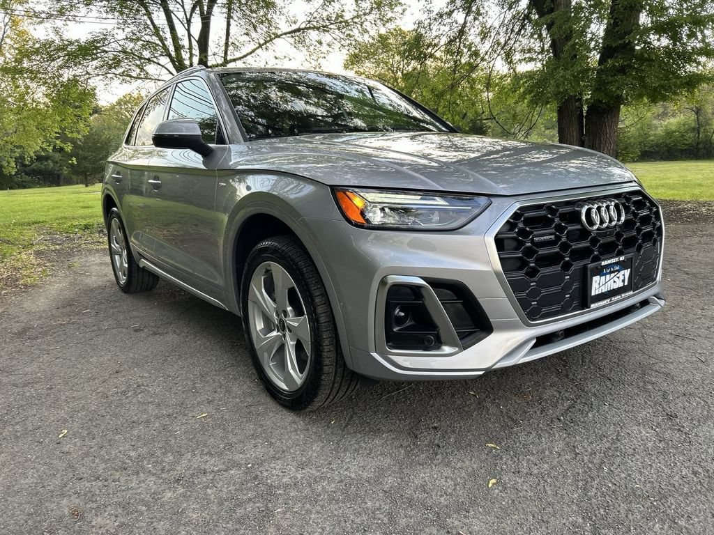 Used 2025 Audi Q5 2.0T Premium Plus AWD/4WD image 2