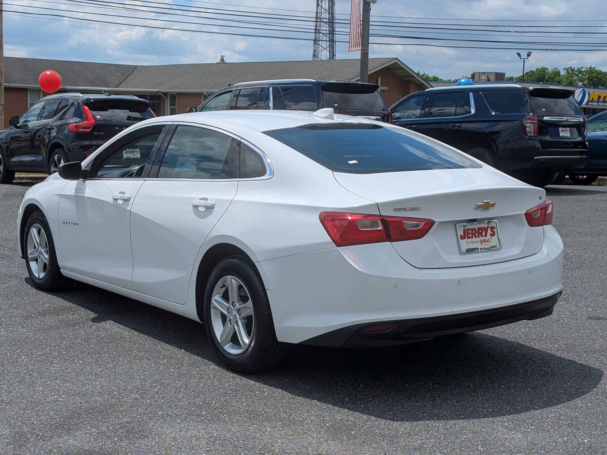 Used 2024 Chevrolet Malibu LT FWD image 6
