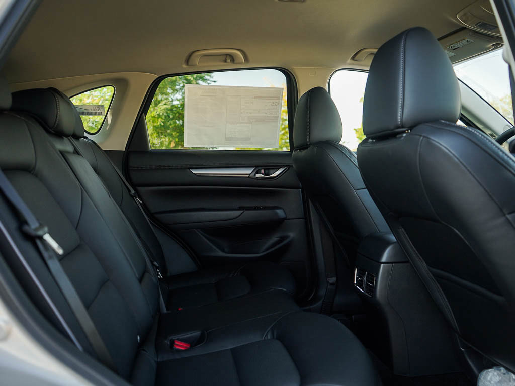 New 2025 MAZDA CX-5 AWD 2.5 S w/ Select Package image 12