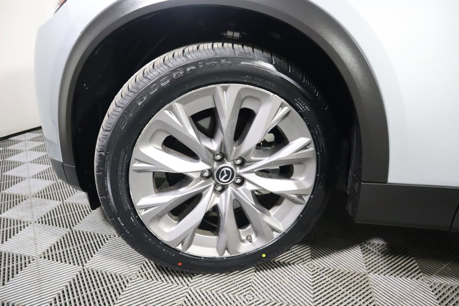 Used 2024 MAZDA CX-90 3.3 Turbo w/ Premium Package image 20