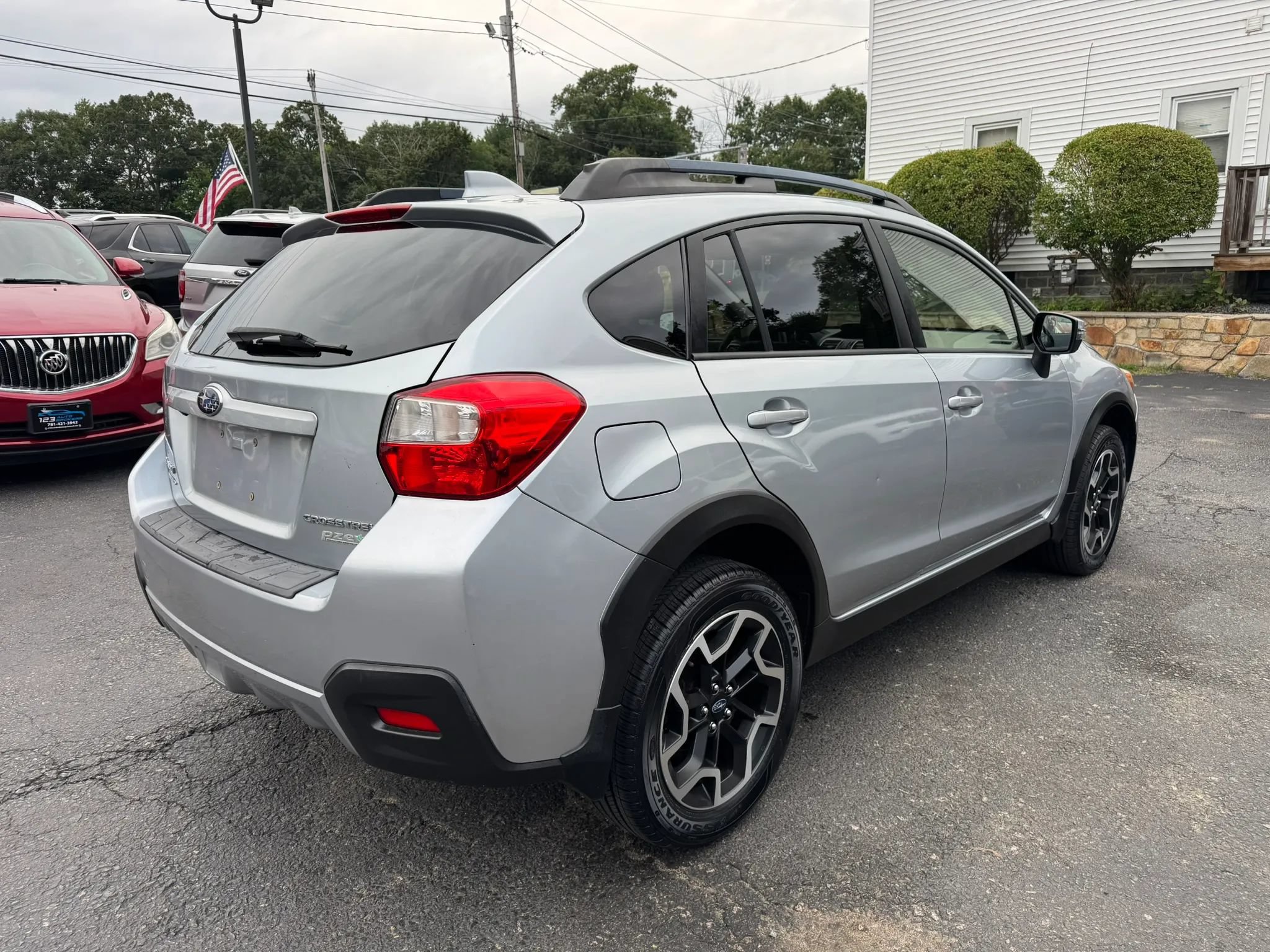 Used 2016 Subaru Crosstrek 2.0i Limited AWD/4WD image 7