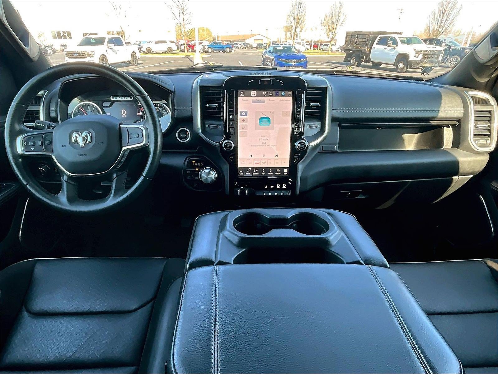 Used 2023 RAM 1500 Laramie AWD/4WD image 6