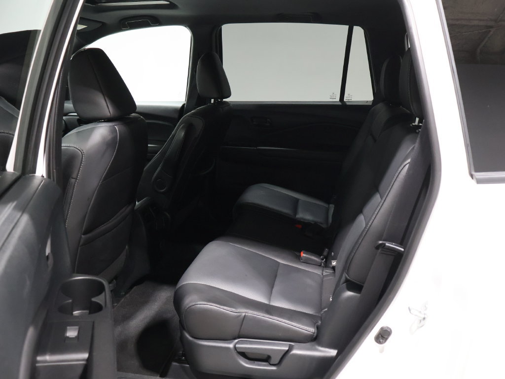 Used 2023 Honda Passport EX-L image 19