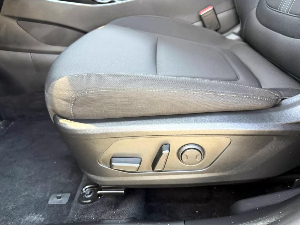 Certified 2025 Hyundai Tucson SEL AWD/4WD image 18