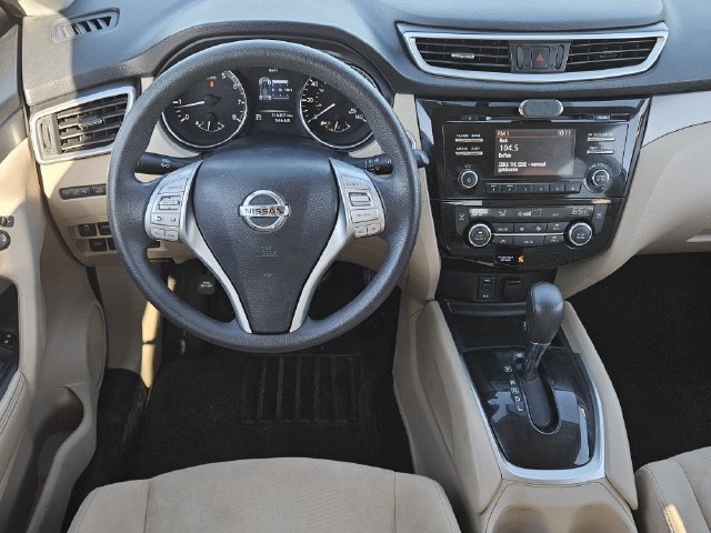 Used 2016 Nissan Rogue SV AWD/4WD image 26