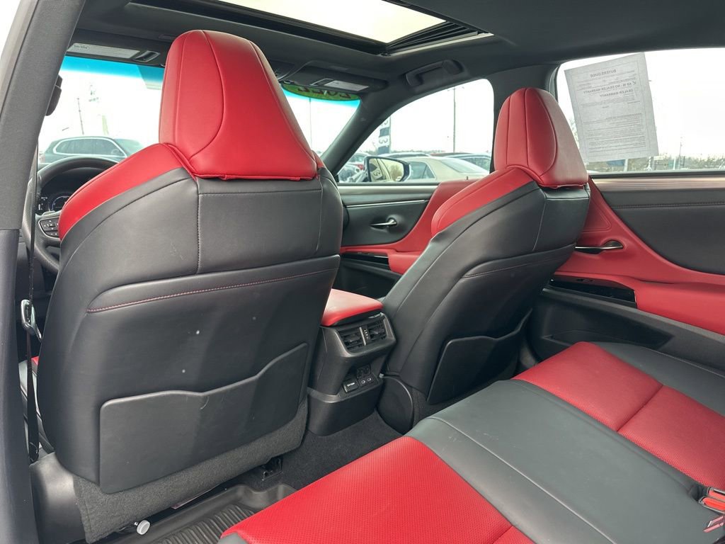 Used 2022 Lexus ES 300h F Sport w/ Accessory Package image 37