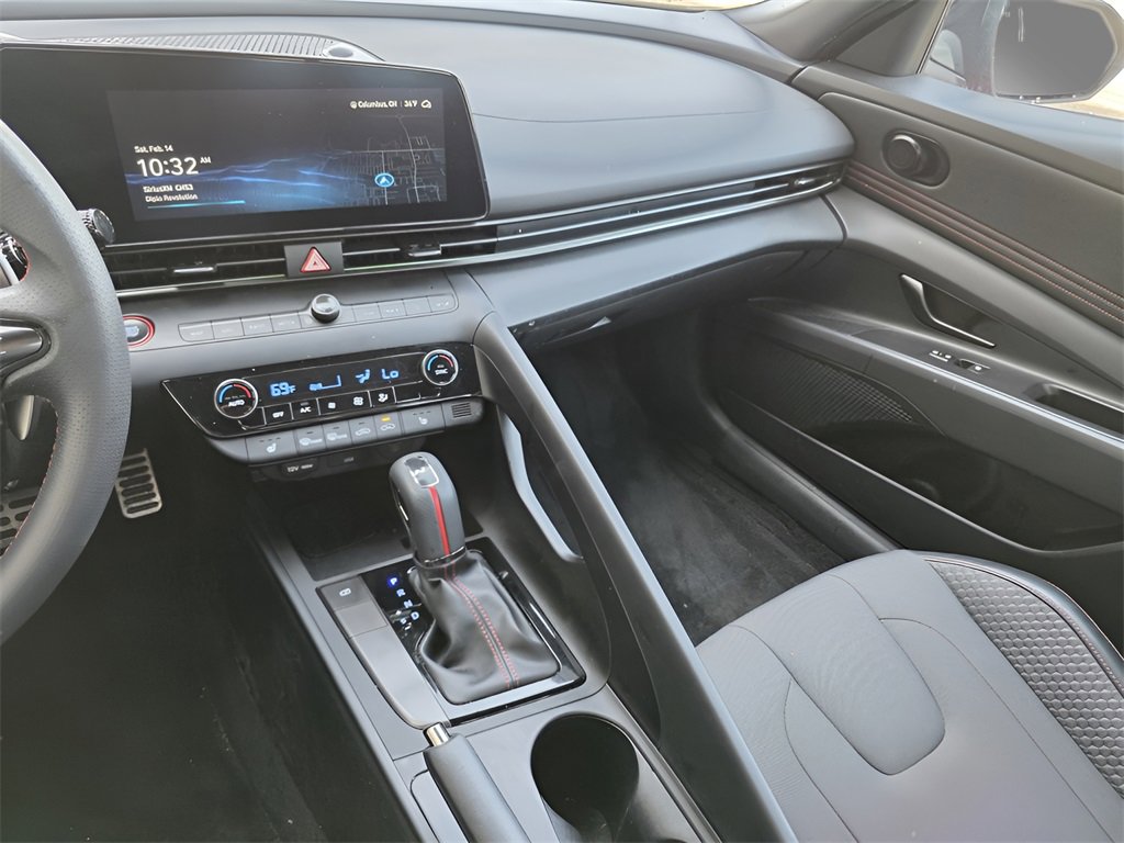 Certified 2025 Hyundai Elantra N Line image 30