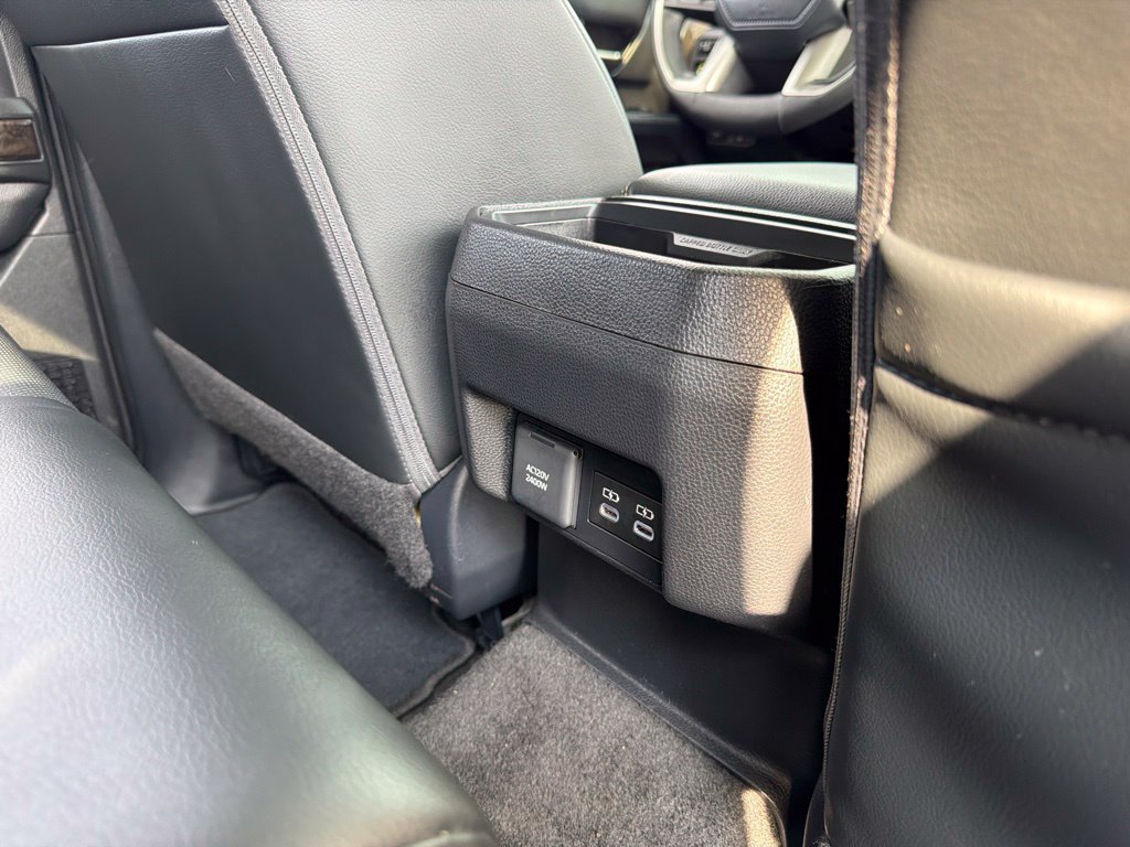 Used 2024 Toyota Tacoma Limited AWD/4WD image 21