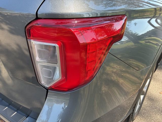 Used 2024 Ford Explorer XLT w/ Equipment Group 202A image 14