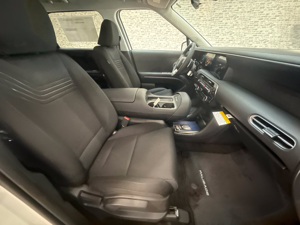 New 2027 Hyundai Palisade SE FWD image 12