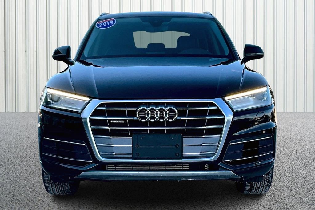 Used 2019 Audi Q5 2.0T Premium image 2