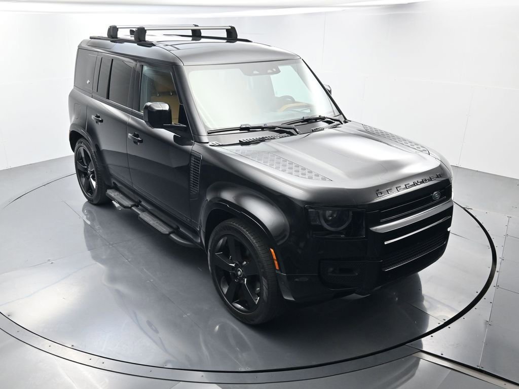 Used 2024 Land Rover Defender 110 V8 image 41