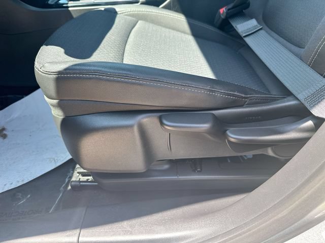Used 2025 Buick Encore GX Preferred FWD image 37