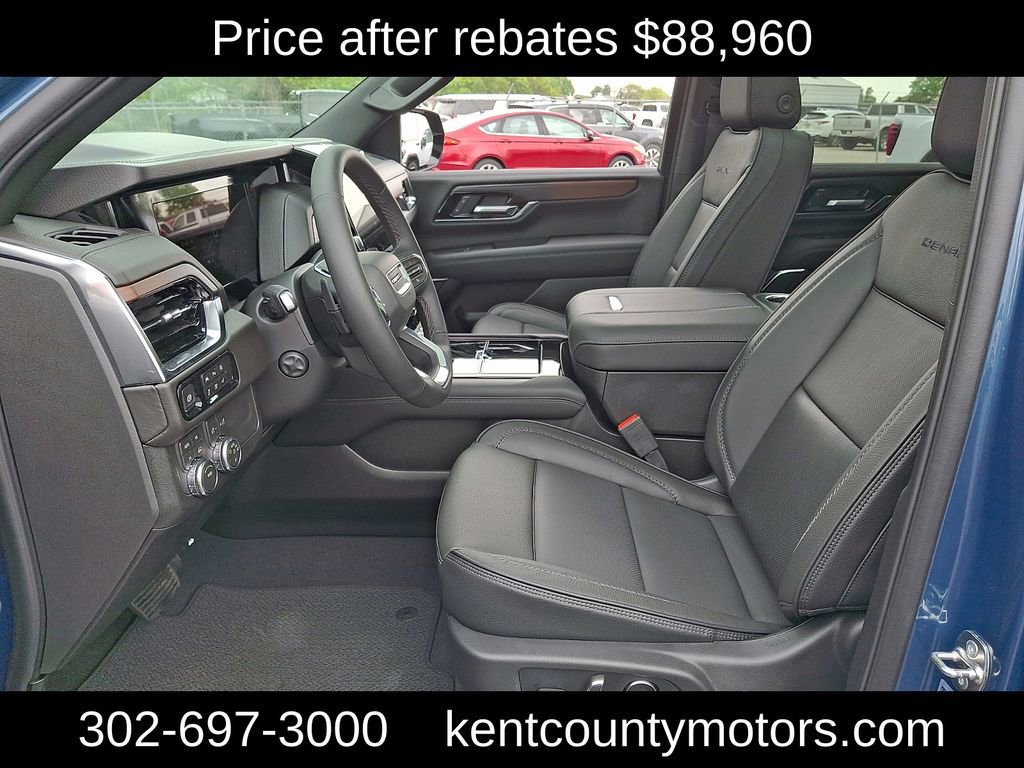 New 2026 GMC Yukon Denali w/ Sun & Power Step Package AWD/4WD image 15