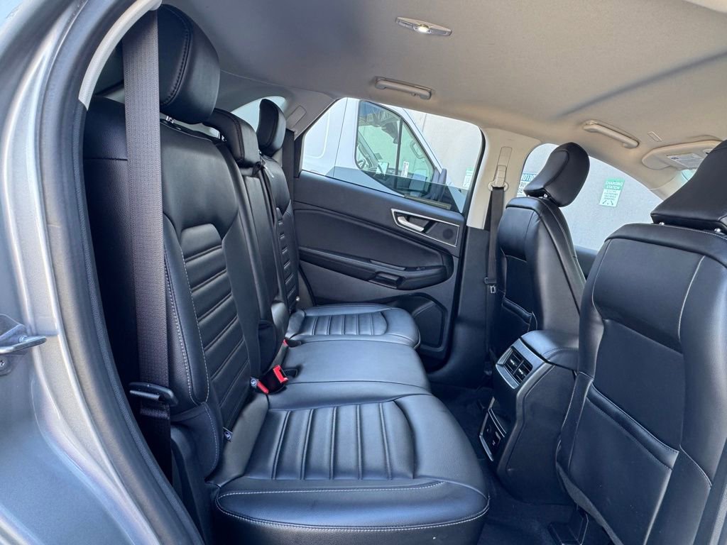 Used 2024 Ford Edge SEL w/ Convenience Package image 30