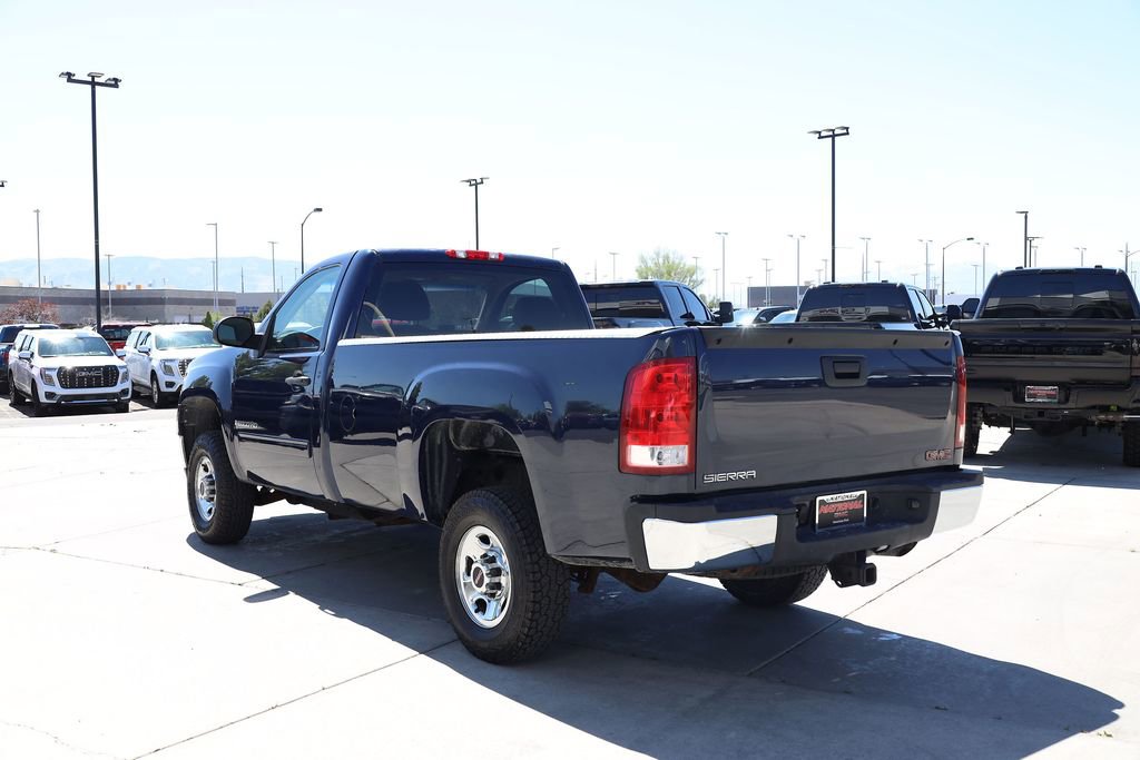 Used 2009 GMC Sierra 2500 SLE AWD/4WD image 4